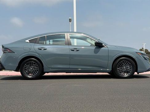 New 2026 Nissan Sentra SV w/ SV Convenience Package FWD image 3