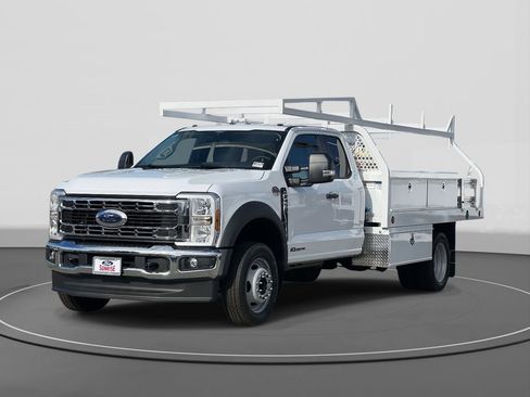 New 2026 Ford F450 XL w/ XL Chrome Package image 1
