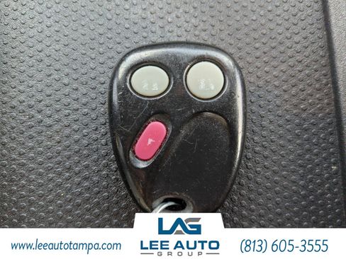 Used 2004 Chevrolet Avalanche Z66 w/ Preferred Equipment Group image 27