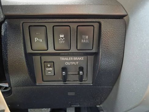 Used 2018 Toyota Tundra SR5 w/ TRD Sport Package RWD image 27