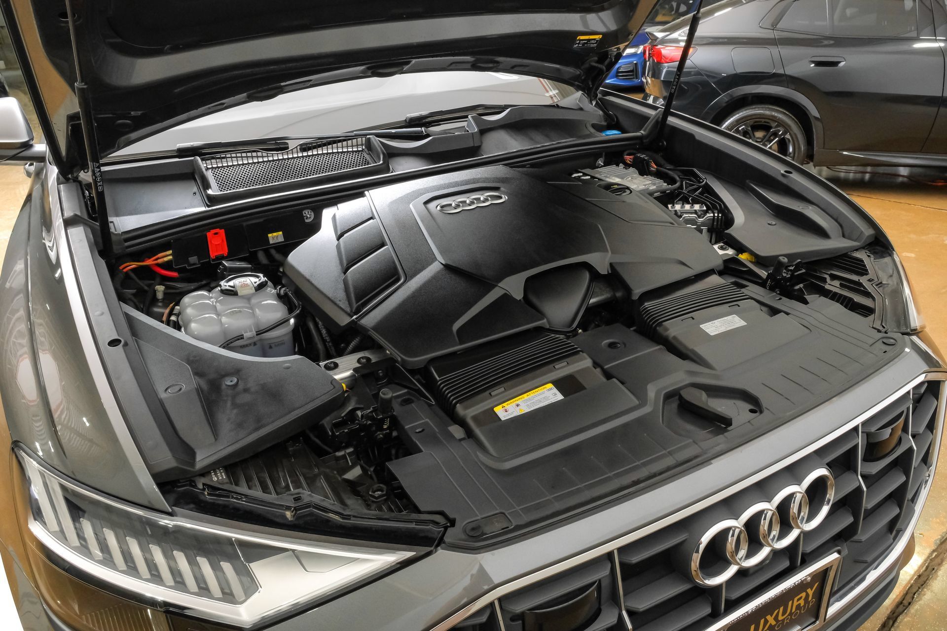 Used 2023 Audi Q8 Premium Plus w/ Premium Plus Package AWD/4WD image 59