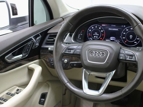 Used 2017 Audi Q7 3.0T Prestige w/ Prestige Package image 56