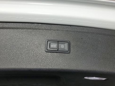 Certified 2023 Audi Q5 2.0T Premium Plus w/ Premium Plus Package image 23