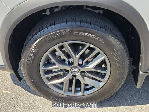 Certified 2026 Nissan Rogue SV FWD image 19