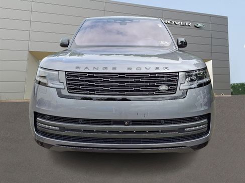 Certified 2023 Land Rover Range Rover SE image 8