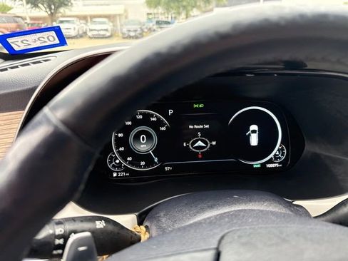 Used 2021 Hyundai Palisade Limited AWD/4WD image 11