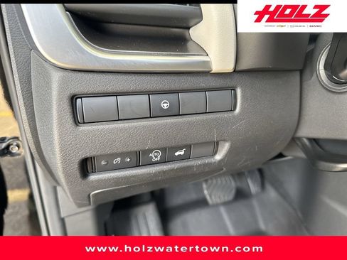 Used 2024 Nissan Rogue SV w/ SV Premium Package AWD/4WD image 27