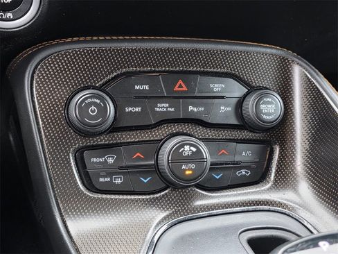 Used 2020 Dodge Challenger GT image 28