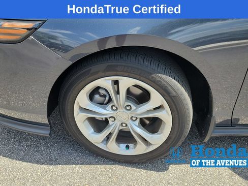 Certified 2023 Honda Accord LX image 5