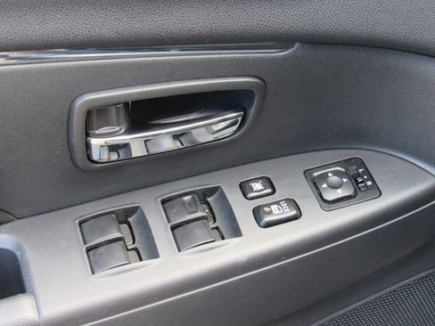 Used 2024 Mitsubishi Outlander Sport ES AWD/4WD image 19