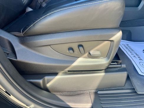 Used 2018 GMC Sierra 1500 SLT image 43