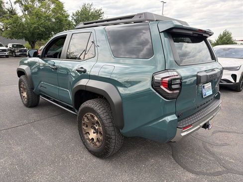 Used 2026 Toyota 4Runner Trailhunter AWD/4WD image 4