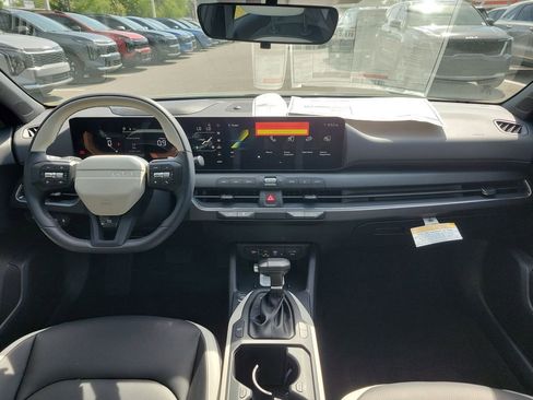 New 2026 Kia K4 GT-Line image 16