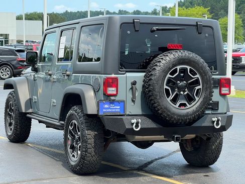 Used 2015 Jeep Wrangler Unlimited Rubicon AWD/4WD image 37
