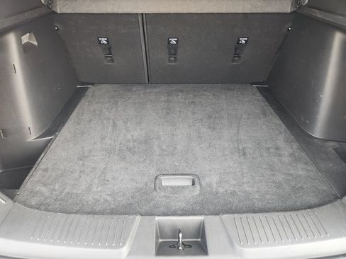 Certified 2025 Chevrolet Trax LT FWD image 31