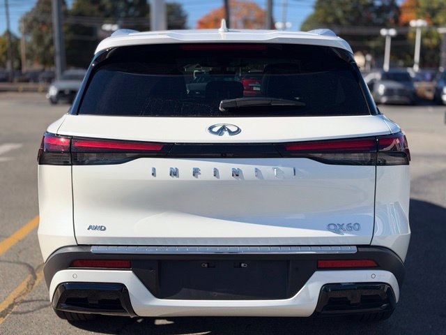 Used 2023 INFINITI QX60 Luxe w/ Cargo Package AWD/4WD image 5