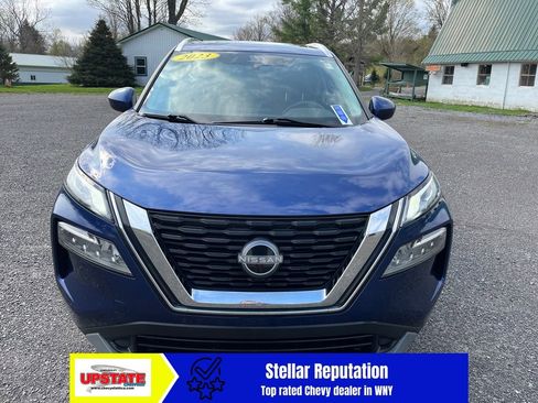 Used 2023 Nissan Rogue SV w/ SV Premium B Package AWD/4WD image 3