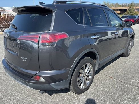 Used 2016 Toyota RAV4 Limited image 3