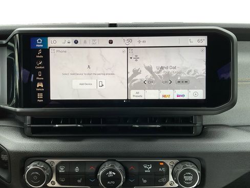 New 2025 Jeep Gladiator Sport image 12