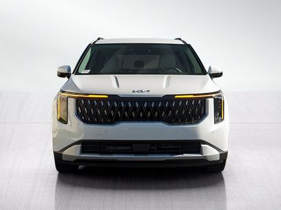 New 2026 Kia Carnival EX