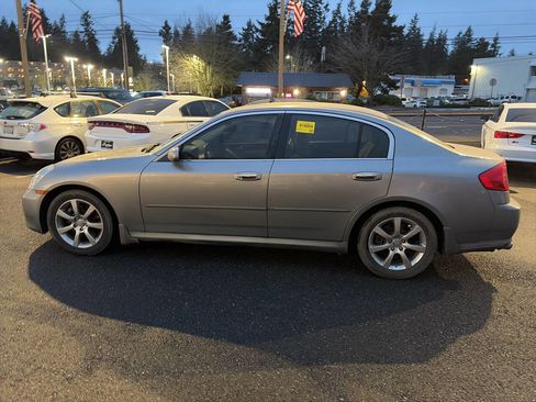 Used 2006 INFINITI G35 Base 4dr Sedan w/ (P03) Premium Pkg C image 2