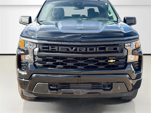 Used 2022 Chevrolet Silverado 1500 Custom w/ Rally Edition image 2