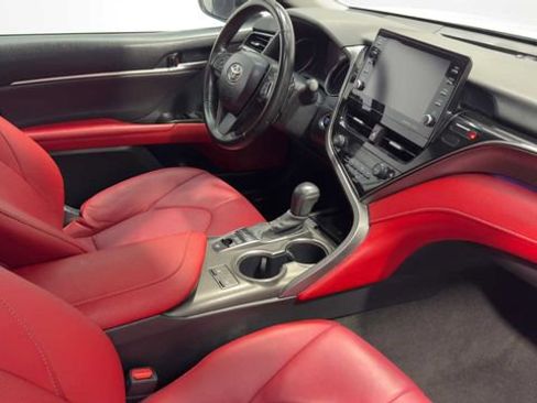 Used 2023 Toyota Camry XSE FWD image 13