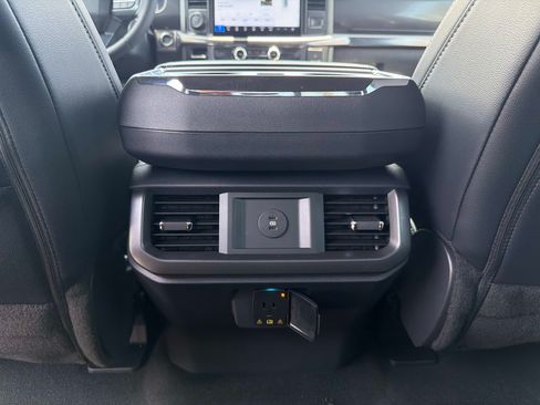 Used 2026 Ford F150 Lariat w/ Bed Utility Package AWD/4WD image 27