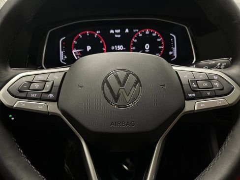 Used 2022 Volkswagen Jetta SEL image 16