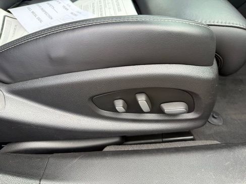 Used 2014 Cadillac XTS Luxury image 23