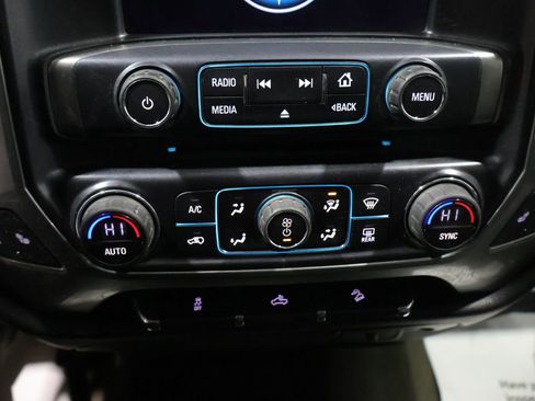 Used 2017 Chevrolet Silverado 1500 LT w/ All Star Edition image 29