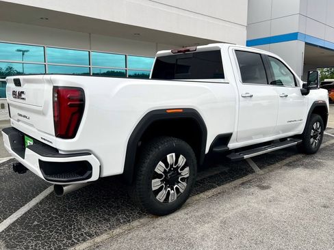 New 2026 GMC Sierra 2500 Denali AWD/4WD image 4
