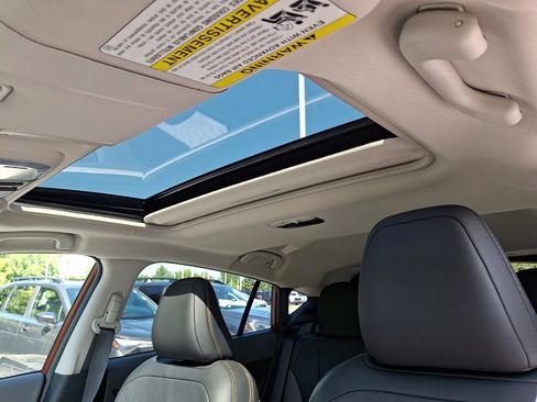 Certified 2024 Subaru Crosstrek 2.5i Limited AWD/4WD image 14