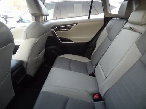 Used 2023 Toyota RAV4 Limited image 9