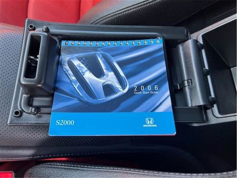 Used 2006 Honda S2000 image 9
