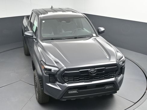 New 2025 Toyota Tacoma TRD Off-Road image 30