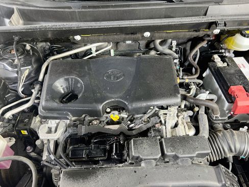 Used 2020 Toyota RAV4 Limited AWD/4WD image 29