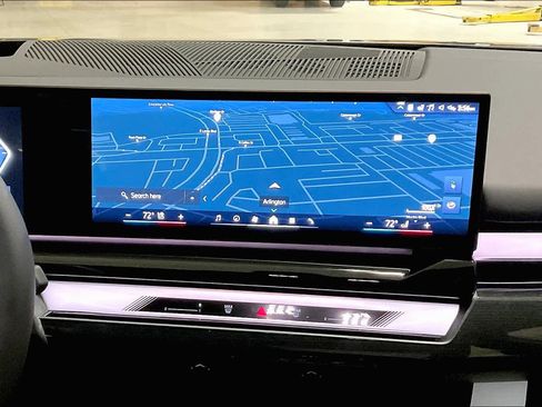 New 2025 BMW i5 eDrive40i w/ Premium Package image 6