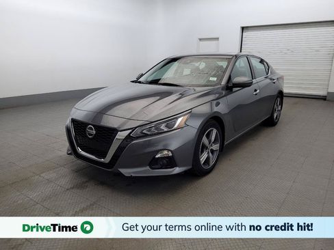 Used 2019 Nissan Altima 2.5 SL FWD image 1