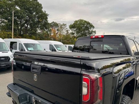 Used 2016 GMC Sierra 1500 SLT w/ SLT Preferred Package AWD/4WD image 42