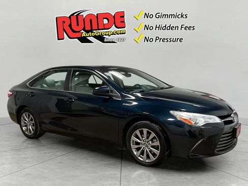 Used 2016 Toyota Camry XLE image 7