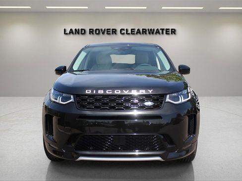 New 2025 Land Rover Discovery Sport S image 8