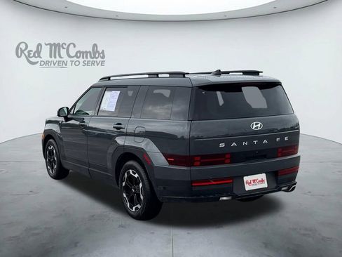 Used 2025 Hyundai Santa Fe SEL FWD image 3
