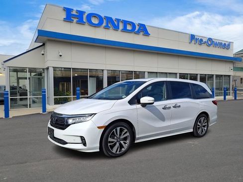 Used 2024 Honda Odyssey Touring image 1