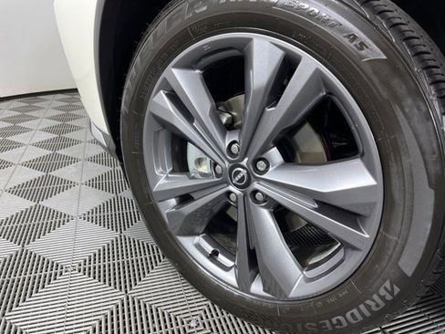 Used 2024 Nissan Murano Platinum w/ Cargo Package image 9