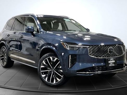 New 2026 Volvo XC90 T8 Ultra w/ Lounge Package AWD/4WD image 3