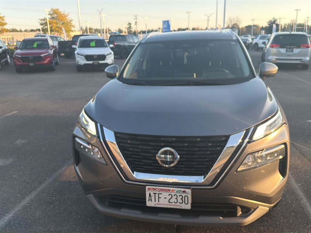 Used 2021 Nissan Rogue SV w/ Premium Package AWD/4WD image 8
