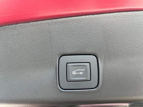 New 2026 Chevrolet TrailBlazer LT w/ Convenience Package AWD/4WD image 16