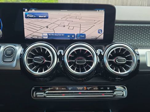 Certified 2024 Mercedes-Benz EQB 250+ image 24