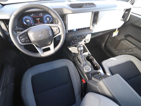 New 2025 Ford Bronco Big Bend image 8